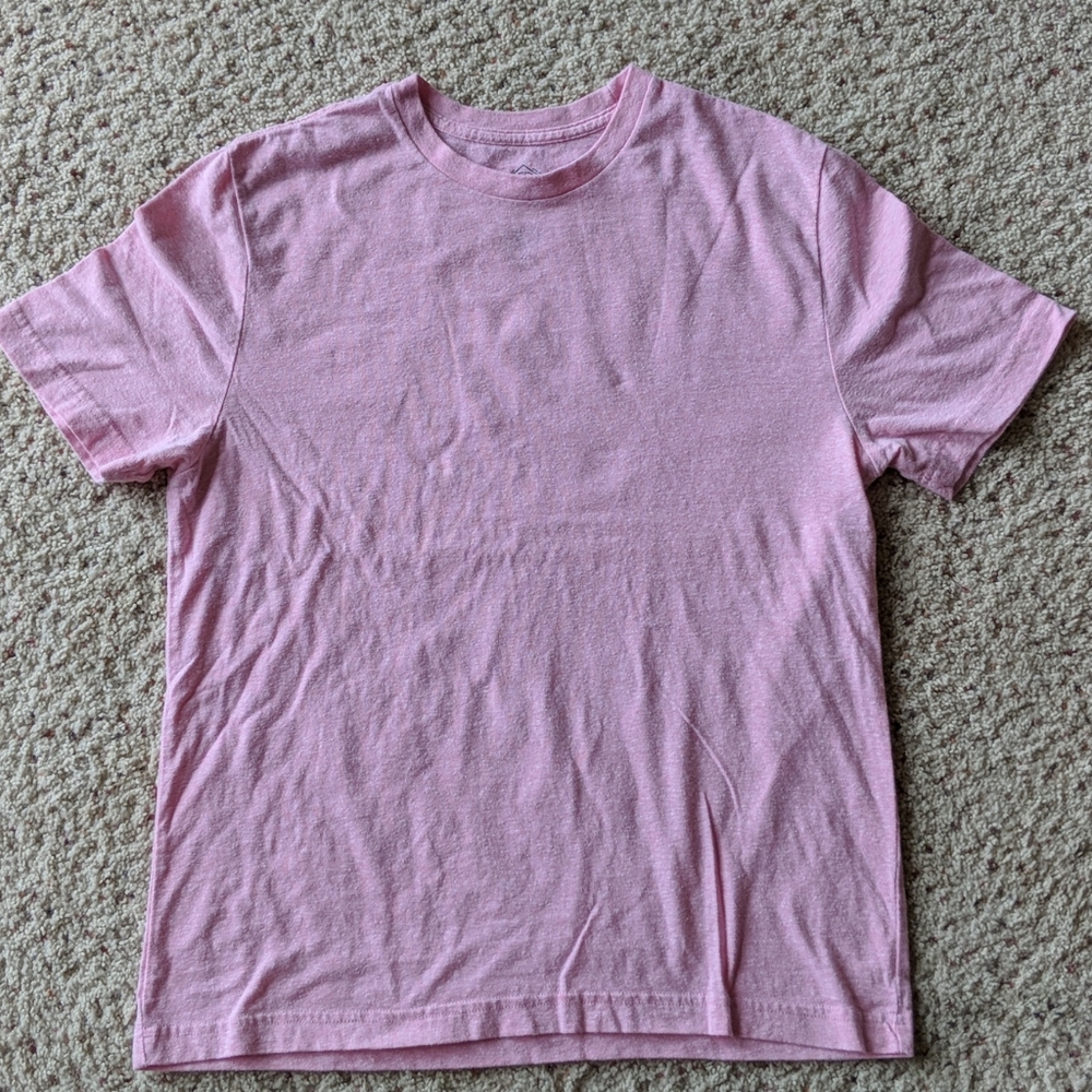 Men's t shirt